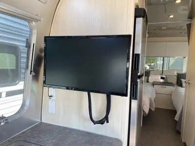 2023 Airstream Flying Cloud photo 29