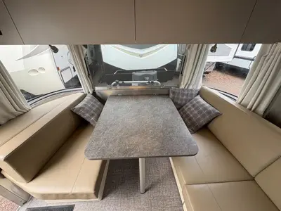 2023 Airstream Flying Cloud photo 18