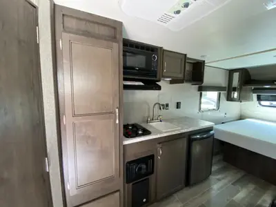 2021 Jayco Jay Flight SLX 7 photo 13