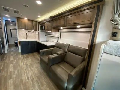 2023 Jayco Seneca XT photo 15