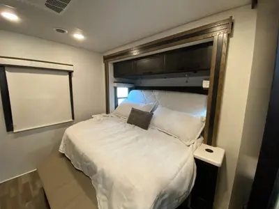2023 Jayco Seneca XT photo 32