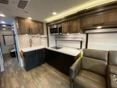 2023 Jayco Seneca XT photo 20