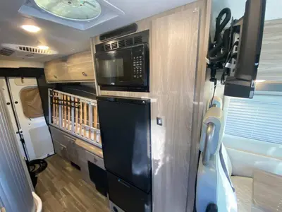 2023 Winnebago Travato photo 20