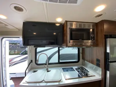 2023 Winnebago View photo 16