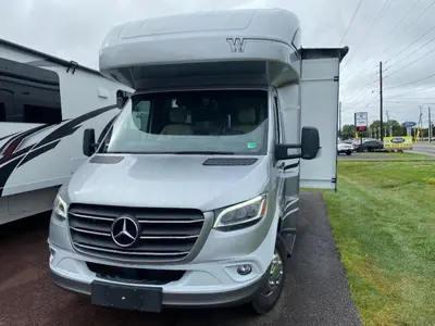 Used 2023 Winnebago View 24V