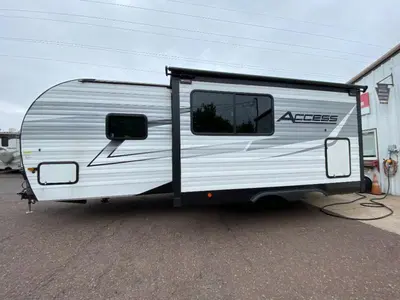 2024 Winnebago Industries Towables Access photo 5