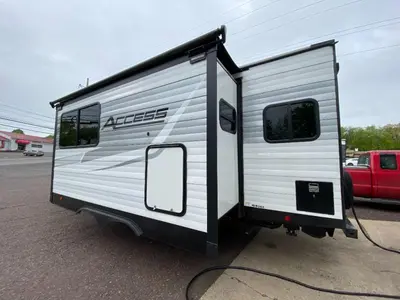 2024 Winnebago Industries Towables Access photo 6