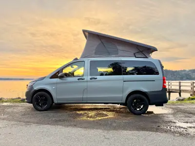 2020 MERCEDES-BENZ WEEKENDER photo 2