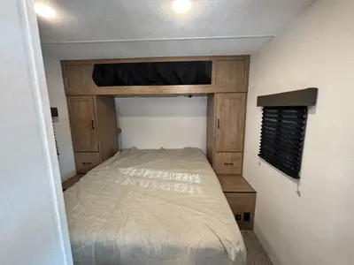 2025 Coachmen RV Freedom Express Select photo 24