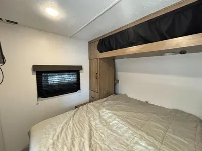 2025 Coachmen RV Freedom Express Select photo 25