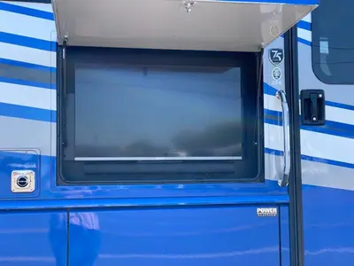 2025 Fleetwood RV Bounder photo 14