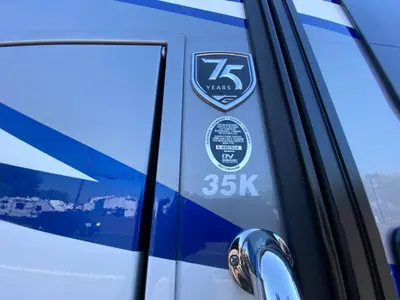 2025 Fleetwood RV Bounder photo 15