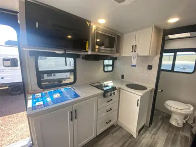 2025 Jayco Jay Feather Air photo 16