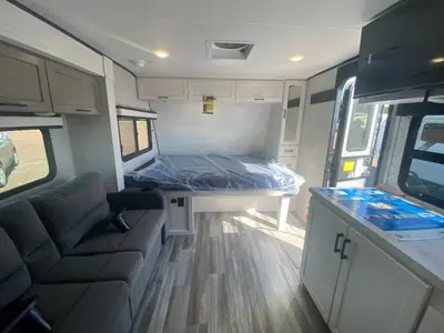 2025 Jayco Jay Feather Air photo 35