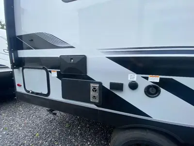 2025 Jayco Jay Feather Air photo 11
