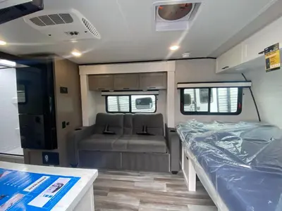 2025 Jayco Jay Feather Air photo 14