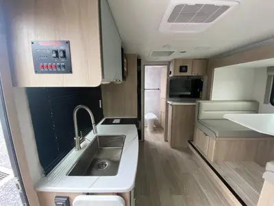 2025 Winnebago Micro Minnie photo 18