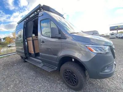 2025 Winnebago Revel photo 17