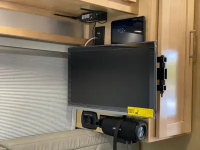 2026 Coachmen RV Beyond photo 31