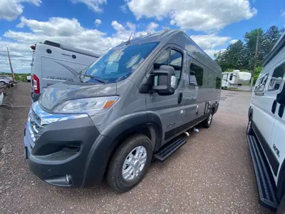 2027 Coachmen RV Pixel photo 4