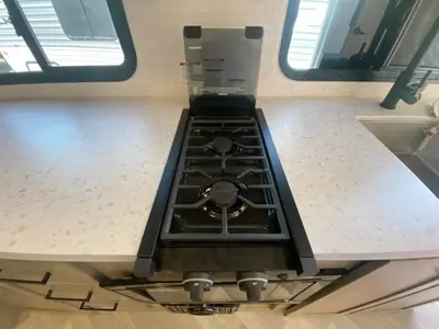 2026 Ember RV E-Series photo 16