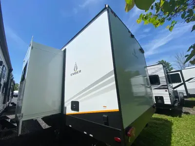 2026 Ember RV E-Series photo 9