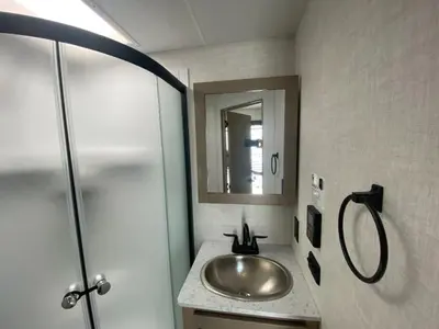 2026 Ember RV E-Series photo 27