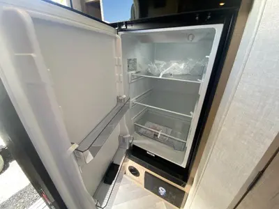 2026 Ember RV E-Series photo 37