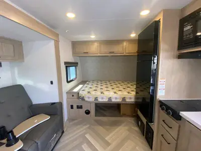 2026 Ember RV E-Series photo 13