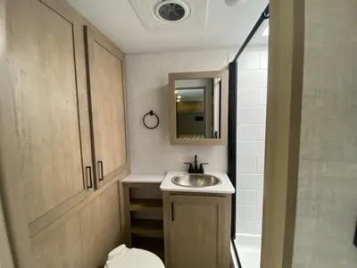 2026 Ember RV E-Series photo 36