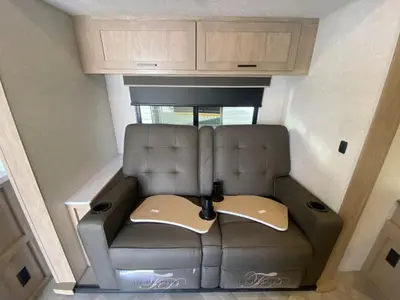 2026 Ember RV E-Series photo 24