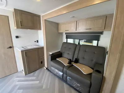2026 Ember RV E-Series photo 29