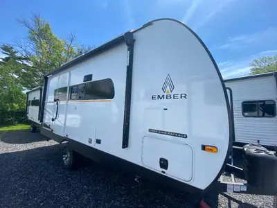 2026 Ember RV E-Series photo 4