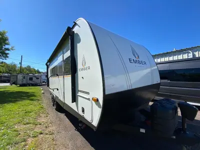 2026 Ember RV E-Series photo 17
