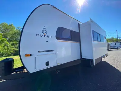 2026 Ember RV E-Series photo 7