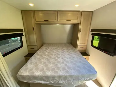 2026 Ember RV E-Series photo 49