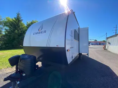 2026 Ember RV E-Series photo 5