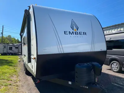 2026 Ember RV E-Series photo 3