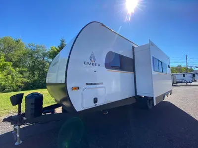 2026 Ember RV E-Series photo 6
