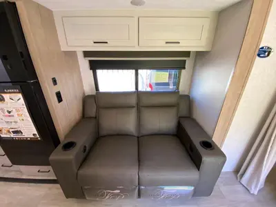 2026 Ember RV E-Series photo 28