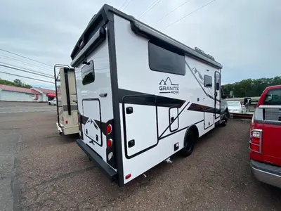 2026 Jayco Granite Ridge photo 10
