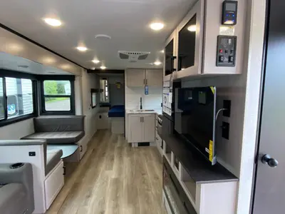 2026 Jayco Jay Feather photo 48