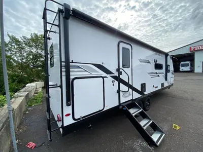 2026 Jayco Jay Feather photo 8