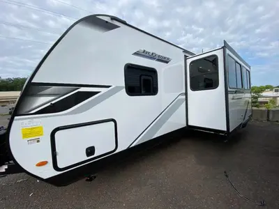2026 Jayco Jay Feather photo 6