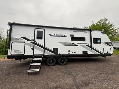 2026 Jayco Jay Feather photo 10