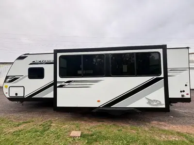 2026 Jayco Jay Feather photo 6