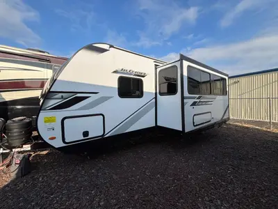 2026 Jayco Jay Feather photo 8