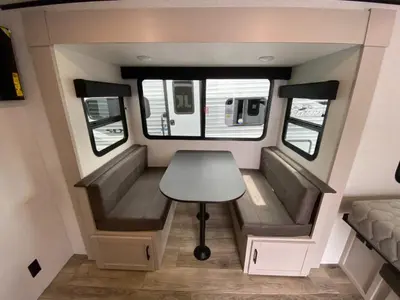 2026 Jayco Jay Feather Air photo 32