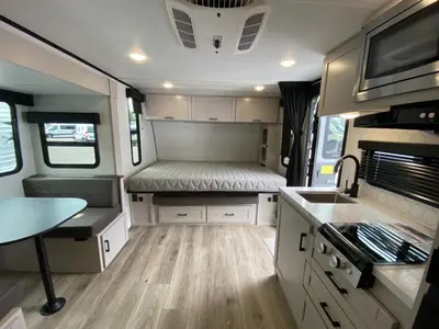 2026 Jayco Jay Feather Air photo 31