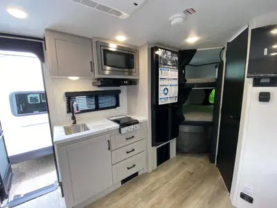 2026 Jayco Jay Feather Air photo 11